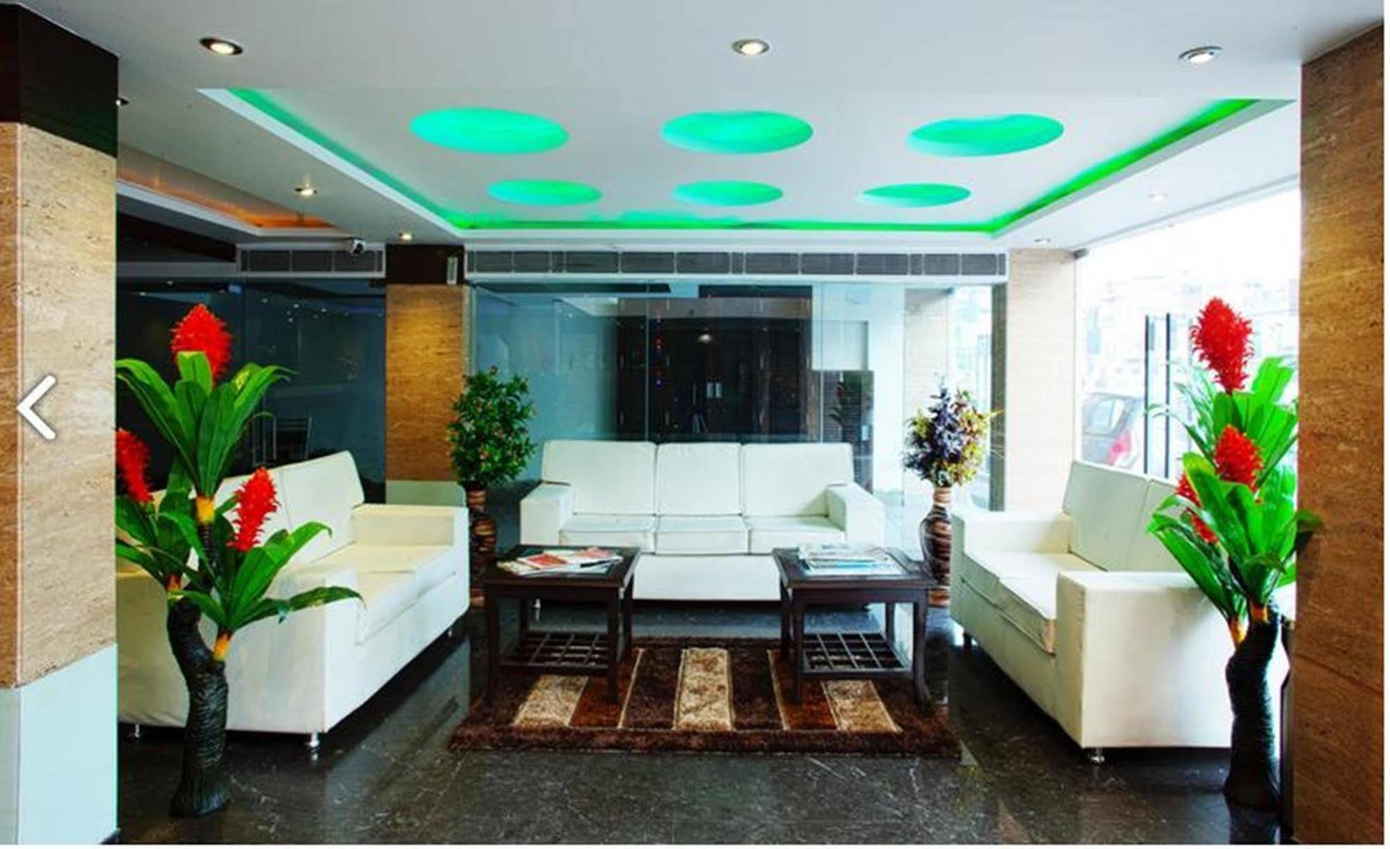 Hotel Delhi 55 -City Center New Delhi Exterior foto
