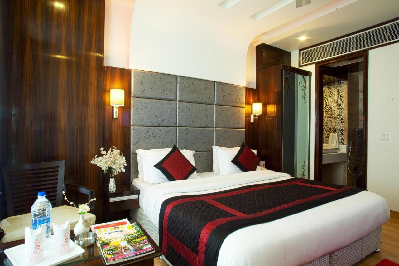 Hotel Delhi 55 -City Center New Delhi Exterior foto